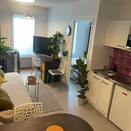 Cosy Arena Couette-café