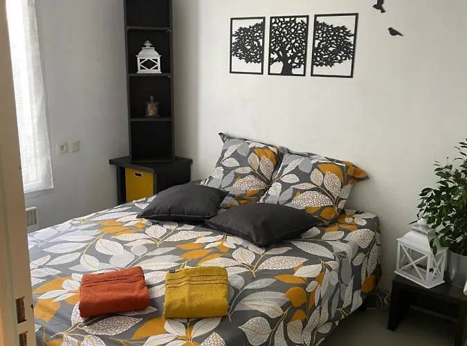 ベッド・アンド・ブレックファスト Cosy Arena